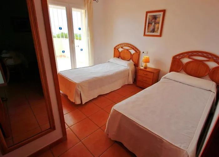 Villa Estrelizia - Pretty With Garden And Private Pool In