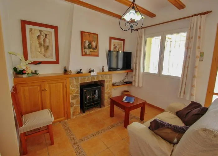 Estrelizia - Pretty With Garden And Private Pool In *