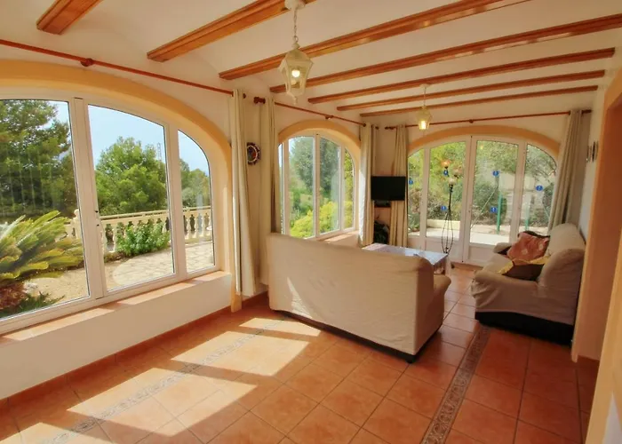 Estrelizia - Pretty With Garden And Private Pool In Villa *